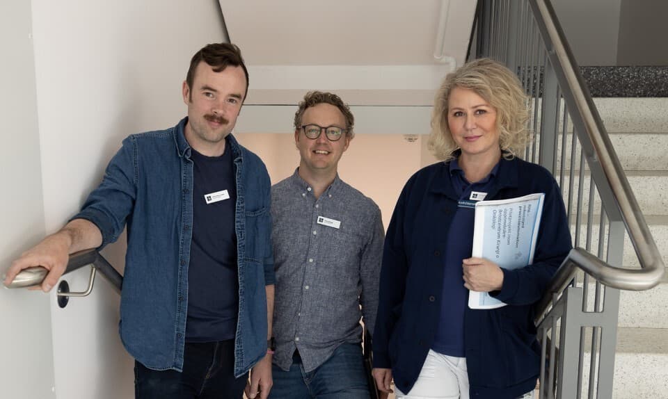 Pelle Viana Lindén och Ted Lindskog från IT, och Annette Gerlach Nilsson från Bröstcentrum. Pelle Viana Lindén och Ted Lindskog från IT, och Annette Gerlach Nilsson från Bröstcentrum.