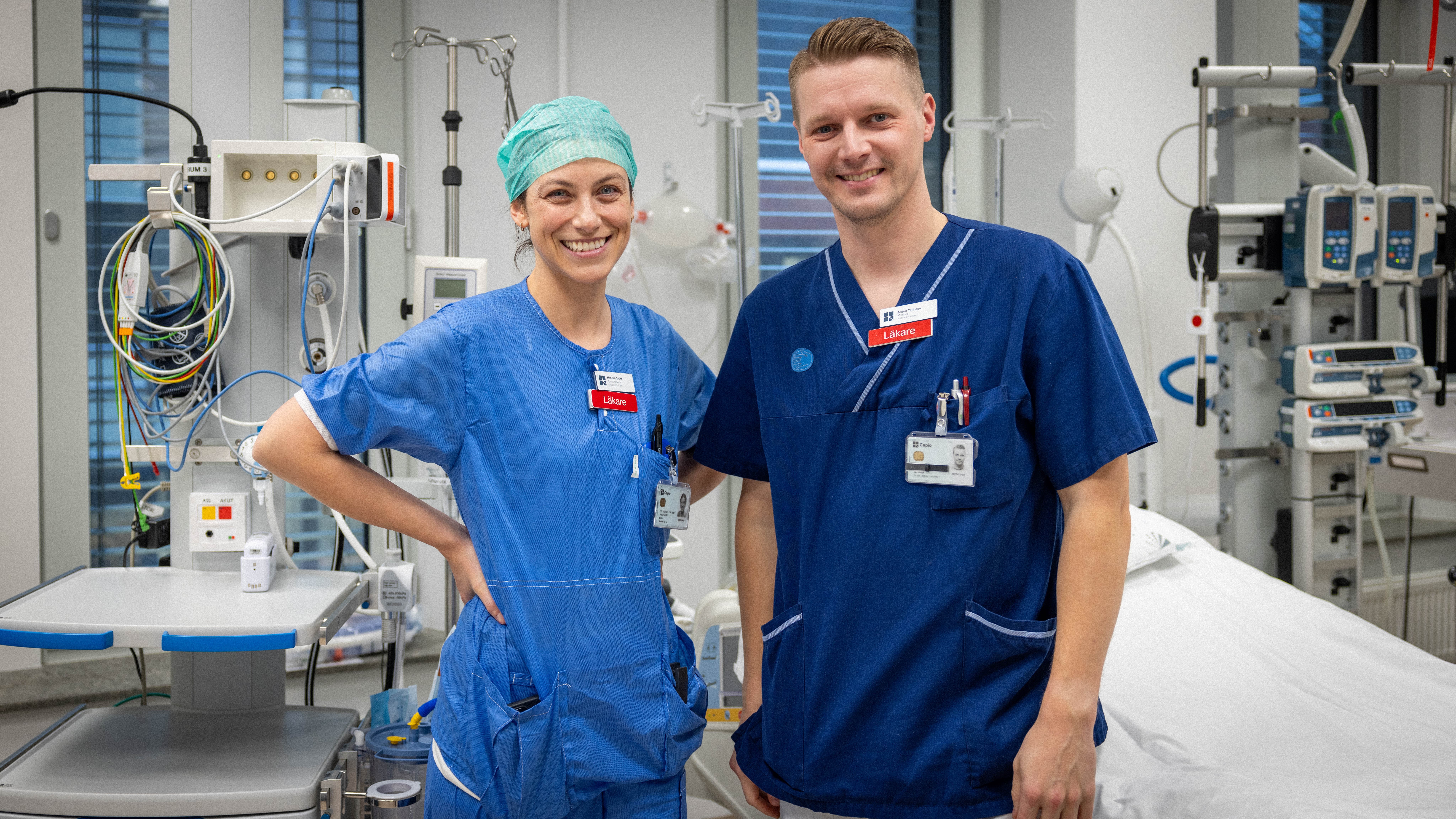 Hannah Smith och Anton Tallhage. Hannah Smith och Anton Tallhage, läkare vid IVA.