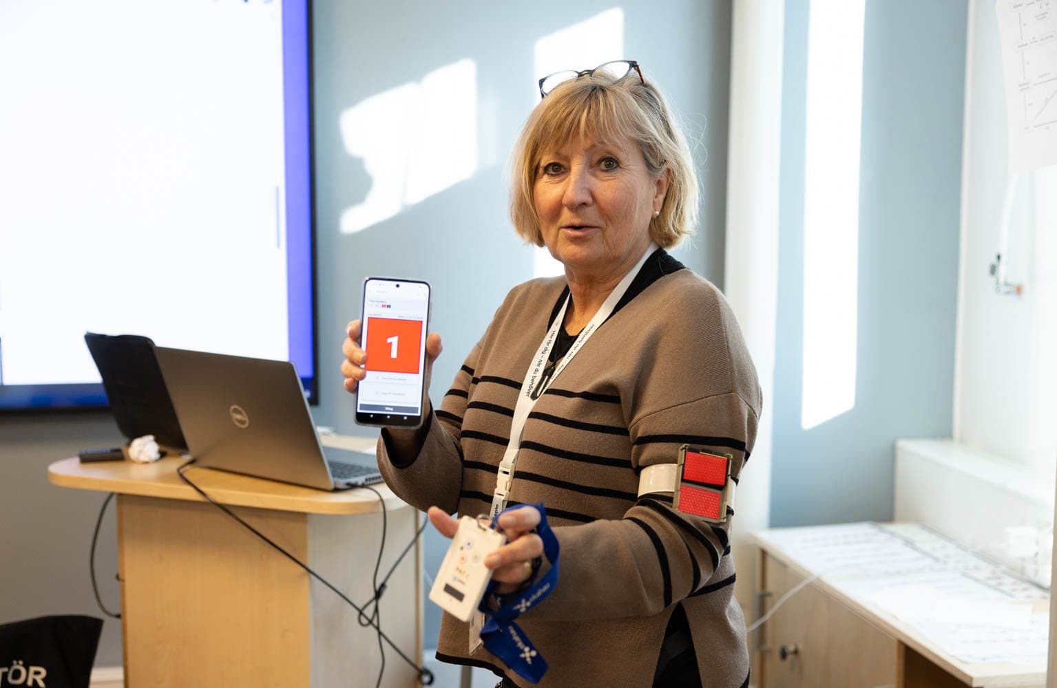 Monica Rådestad med TriPoD. Monica Rådestad visar tekniken bakom TriPoD.